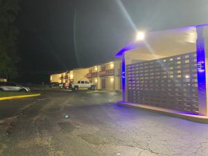 Gallery image of Executive Inn in Rusk +8 photos