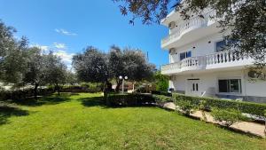 Zahrada ubytování Hotel Villa Ambra + 37 fotografií