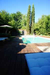 Bazén v ubytování La Maison Verte Albi nebo v jeho okolí