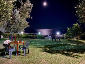 Zahrada ubytování OniRana Apartments + 37 fotografií