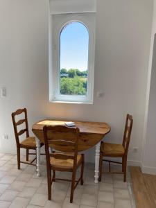 Fotografia z galérie ubytovania Clos Phitarra, charmant gîte pour 2 personnes à 7 mns d'Etretat v destinácii Les Loges