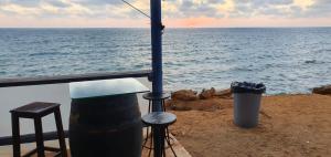Fotografia z galérie ubytovania Casa con jardín privado cerca de la playa, para descansar y relajarse v destinácii Chipiona