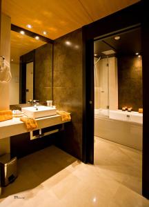 Kúpeľňa v ubytovaní Hotel Barrameda