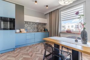 Kuchyňa alebo kuchynka v ubytovaní Lead Apartment