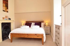Cama o camas de una habitación en Trade Digs Stroud - 1 and 2 bedrooms available