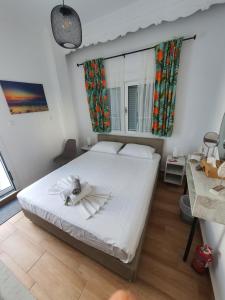 Łóżko lub łóżka w pokoju w obiekcie Villa Fer Forze you have the feeling of your own holiday home