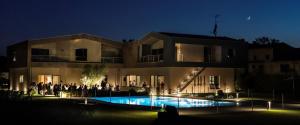 Bazén v ubytovaní COBUE "Wine resort & Spa" alebo v jeho blízkosti