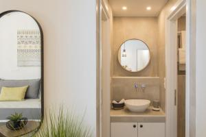 Kúpeľňa v ubytovaní Nevma Naousa Boutique Apartment + 31 fotografií