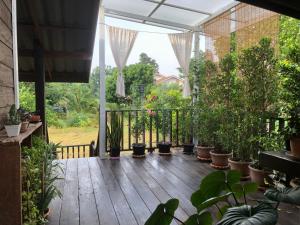 Jardí fora de Bo Cabin in Garden โบคาบิน อิน การ์เดน