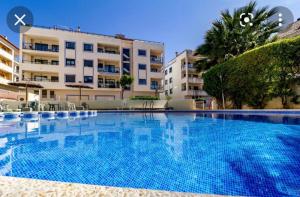 Bazén v ubytování Moraira Calamora nebo v jeho okolí