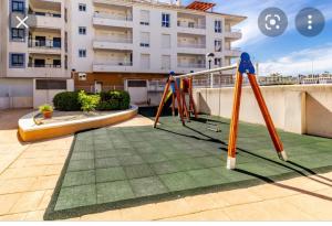 Herní místnost nebo prostor pro děti v ubytování Moraira Calamora