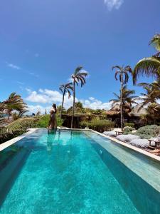 Бассейн в Playa Esperanza Tulum или поблизости