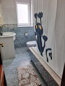 A bathroom at Casa Amarela Még 19 kép