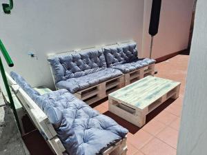 A seating area at Casa Amarela