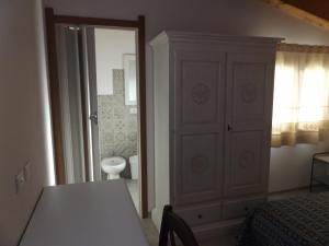 A bathroom at Echoes of Pleasure