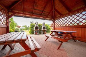 Balkón alebo terasa v ubytovaní Domki nad morzem U Sevilli Darłowo Darłówko