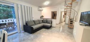 Zdjęcie z galerii obiektu Apartment Radmila 2 w mieście Gedići