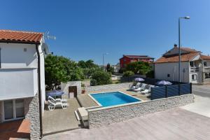 Bassein majutusasutuses Apartments Krepo või selle lähedal