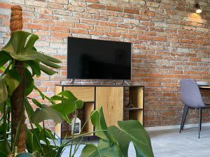 Fotografie z fotogalerie ubytování Concordia central apartment - private parking and balcony ve Spišské Nové Vsi + 7 fotografií