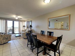 Billede fra billedgalleriet på Navarre Towers #203 i Navarre