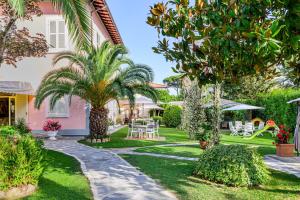 Zahrada ubytování Hotel Ambra