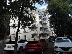 Budova, v ktorej sa apartmán nachádza