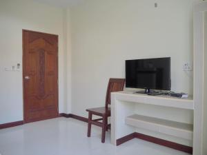 TV a/nebo společenská místnost v ubytování Pepa Guest House + 2 fotografie