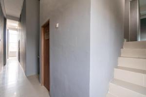 SukaramiにあるRedDoorz near Palembang Trade Center 4のギャラリーの写真