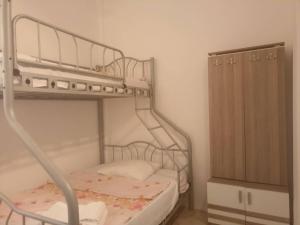Postel nebo postele na pokoji v ubytování BIS-A Guesthouse