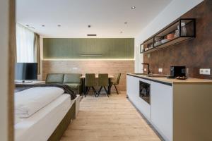 A kitchen or kitchenette at Villa Fauster Pustrabase