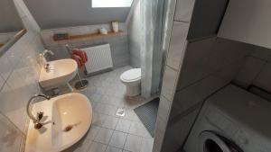 Koupelna v ubytování TABÁN Apartman
