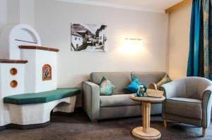 Posedenie v ubytovaní Sporthotel Almhof