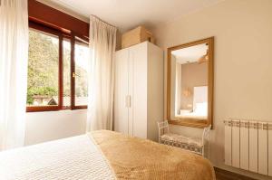 A bed or beds in a room at La casina de cuevas del agua