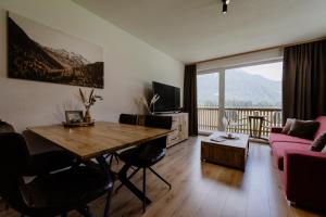 Výhľad na hory alebo výhľad na hory priamo z apartmánu