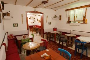 Posezení v ubytování Hotel Veli + 37 fotografií
