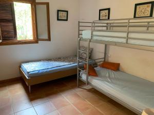 Posteľ alebo postele v izbe v ubytovaní Gemütliches Ferienhaus am Club Nautico, Santa Ponça