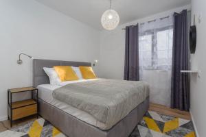 Katil atau katil-katil dalam bilik di Luxury residence Luca