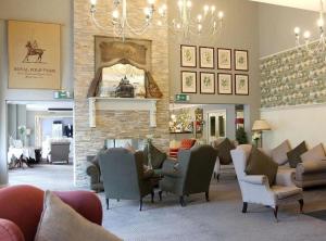 Χώρος καθιστικού στο The Abbeyleix Manor Hotel