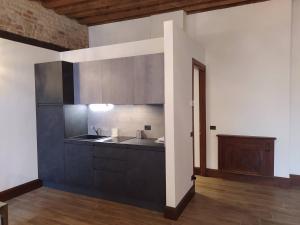 Kuchyňa alebo kuchynka v ubytovaní Gradenigo Apartments 767