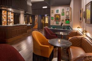 Χώρος καθιστικού στο Pelham Hotel