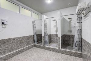 Koupelna v ubytování Inter Hotel Bishkek