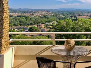 Balkón alebo terasa v ubytovaní Panorama Suite & Spa