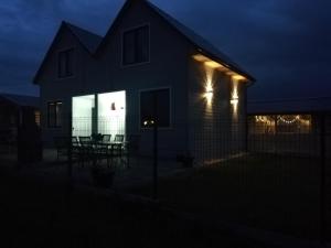 Το κτήριο όπου στεγάζεται  η παραθεριστική κατοικία +62 φωτογραφίες