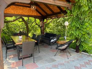 Vonkajšia záhrada v ubytovaní Guesthouse Hodak