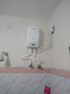 Vonios kambarys apgyvendinimo įstaigoje Imperial Inn - HAROZ
