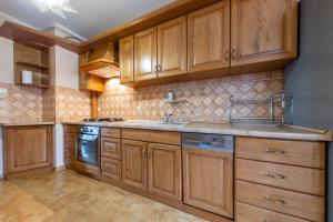 Kuchyňa alebo kuchynka v ubytovaní Apartament z 3 sypialniami