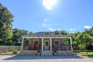 Φωτογραφία από το άλμπουμ του STONE HOUSE MAGALI σε Sveti Jakov
