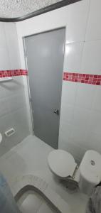 Koupelna v ubytování Portal Norte 170 ACOGEDORAS HABITACIONES CON TODOS LOS SERVICIOS