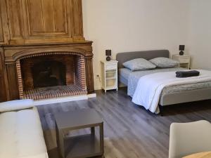 Beaugency-1 sur la route des Châteaux客房内的一张或多张床位