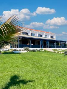 Kép V Beach Hotel szállásáról Alçıtepe városában a galériában